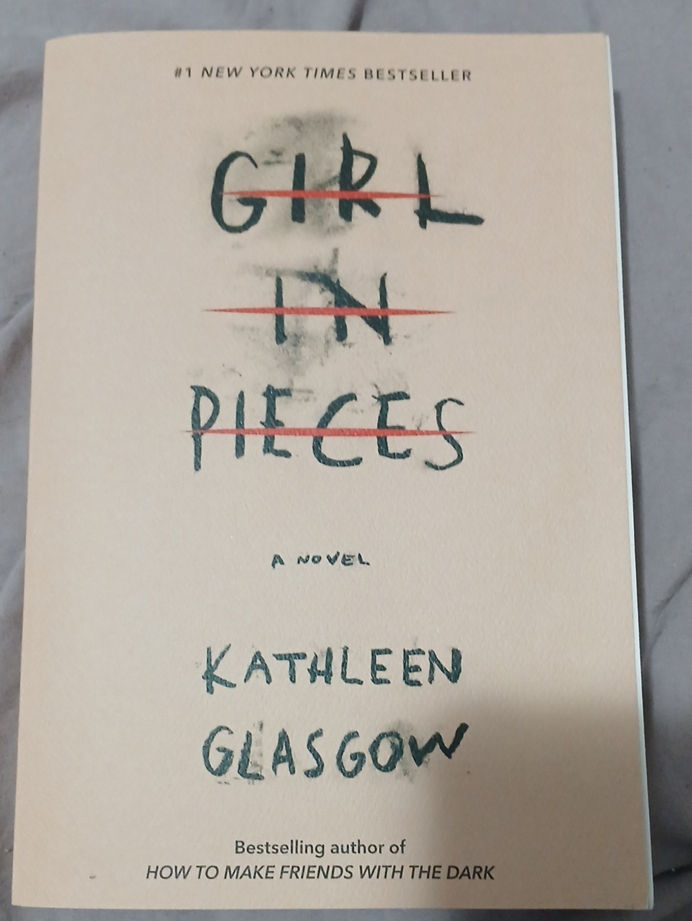 Kathleeen Glasgow 'Girl in Pieces' Novel